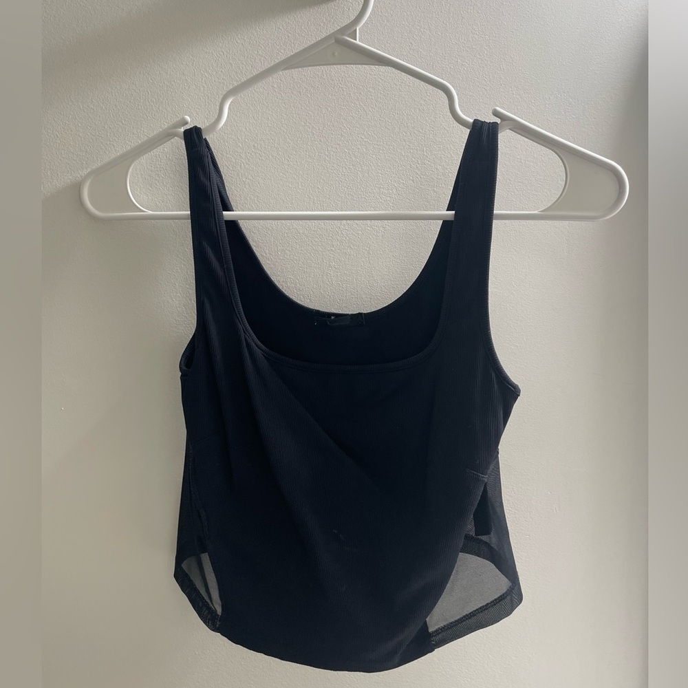 Michi Cadence Crop Top